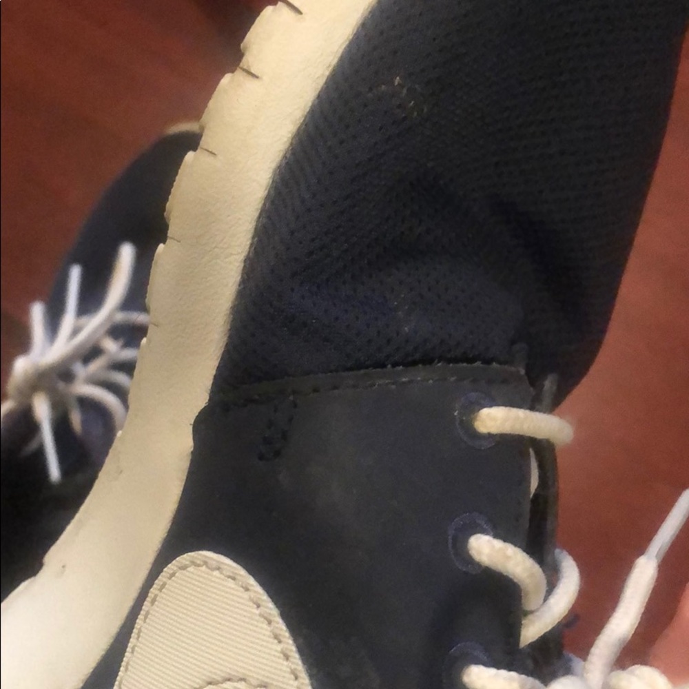 Nike Roshe Runs - Picture 5 of 5
